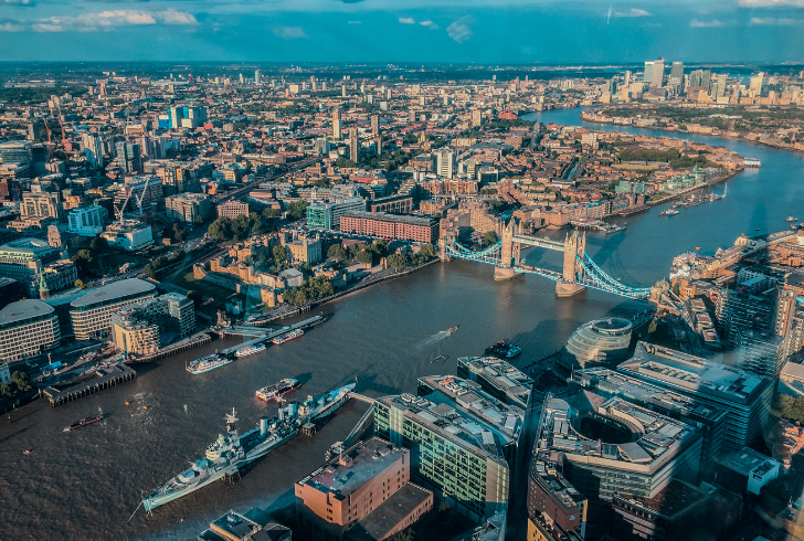 Pexels | Mo Eid | London, surprisingly, falls to the sixty-ninth position due to high childcare costs, despite offering numerous kid-friendly activities and parks.