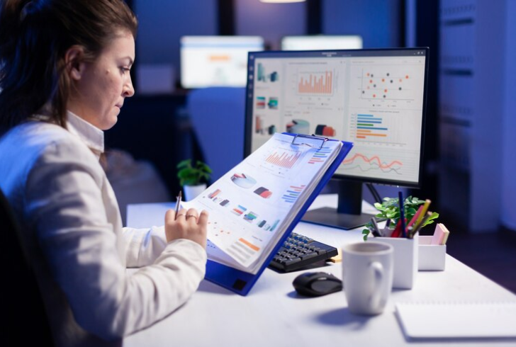 Image by DC Studio on Freepik | Embrace project management tools, invoicing platforms, and online branding resources.