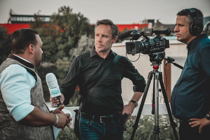 What jobs can you get with a communications degree?